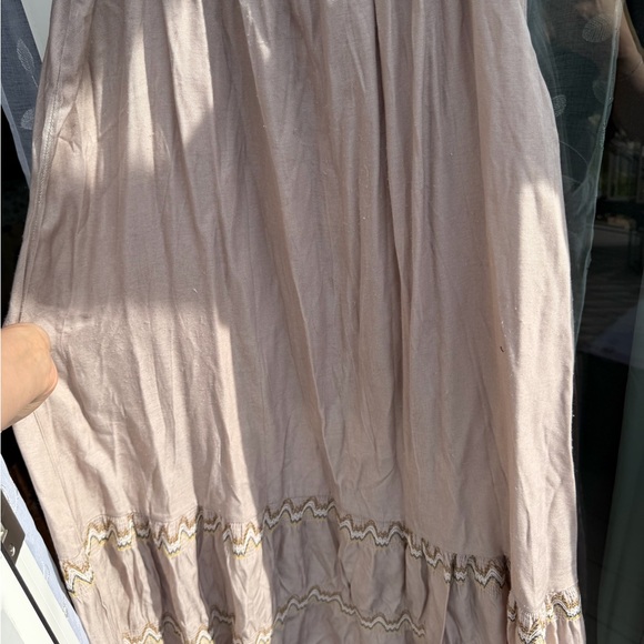 Elegant Taupe/ Tan Dress - Picture 2 of 3